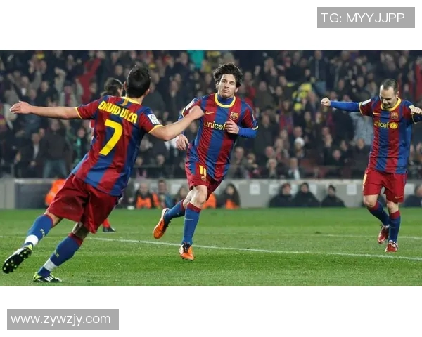 足球明星8号边锋精彩瞬间集锦展现速度与技术的完美结合