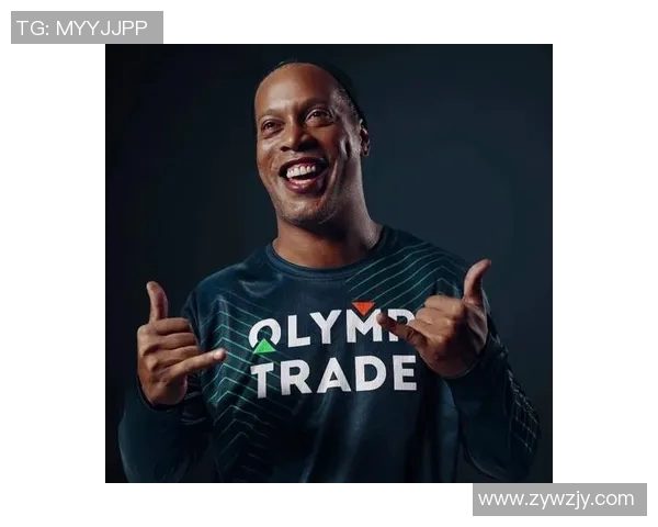 街头足球秀足球明星与市民互动展现绝技引发热潮